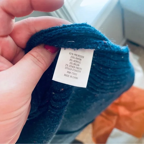 Alya Cardigan - Picture 4 of 7